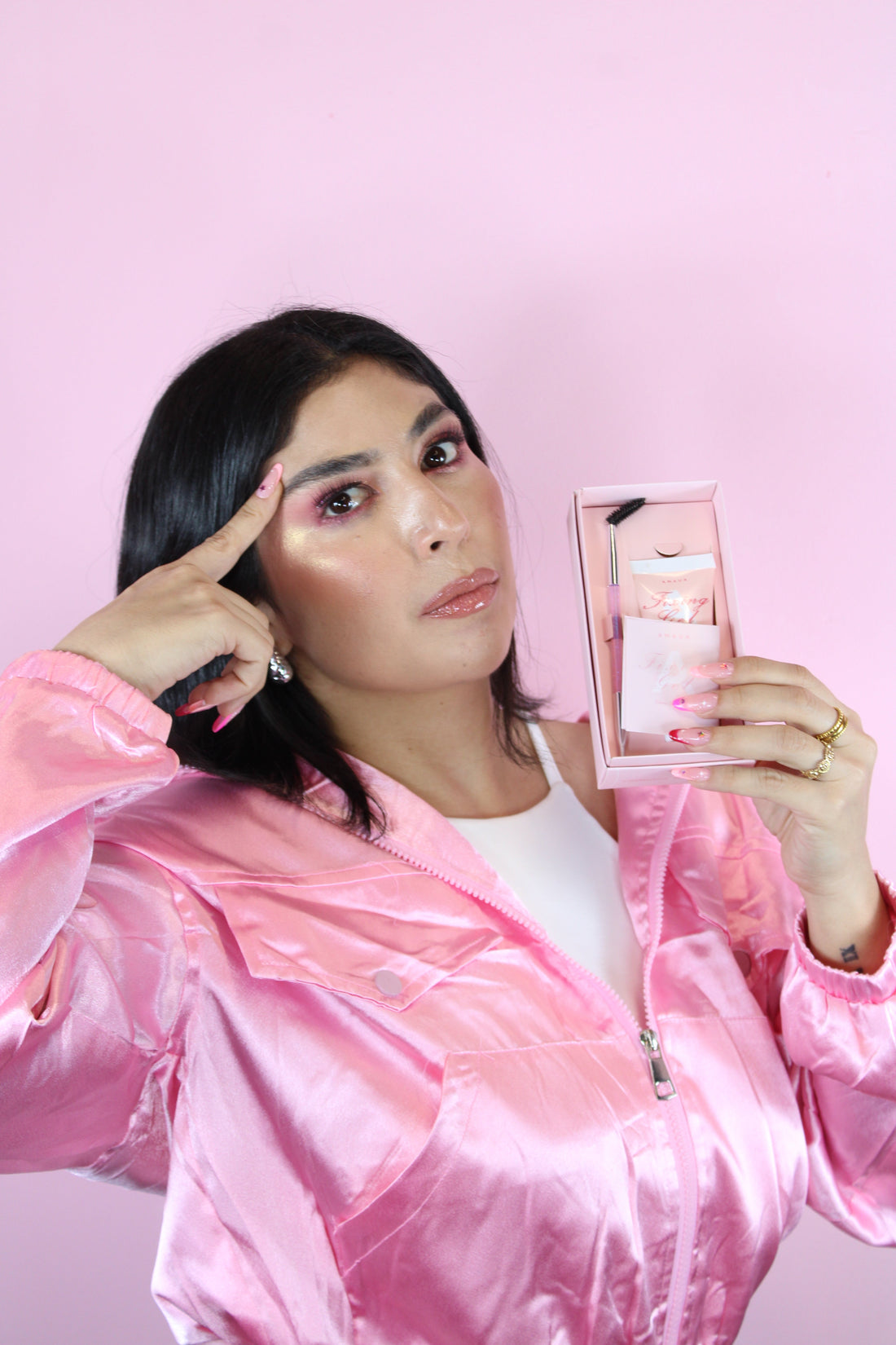 Gel fijador de cejas